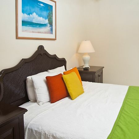 Regent Apartments Holetown Exterior photo